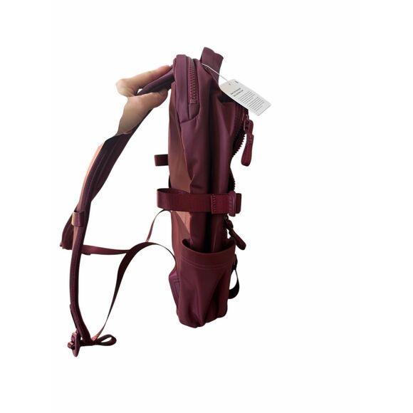 Lululemon Backpack New Crew 22L Burgundy Bay Red NEW - Picture 12 of 14